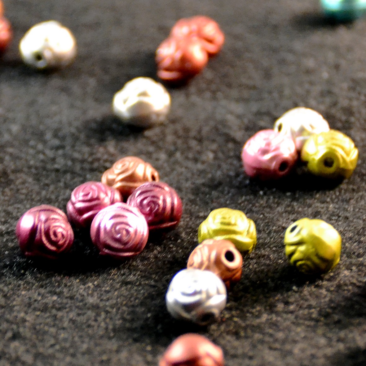 25 perles acrylique ronde fleur  multicolore, 8 mm
