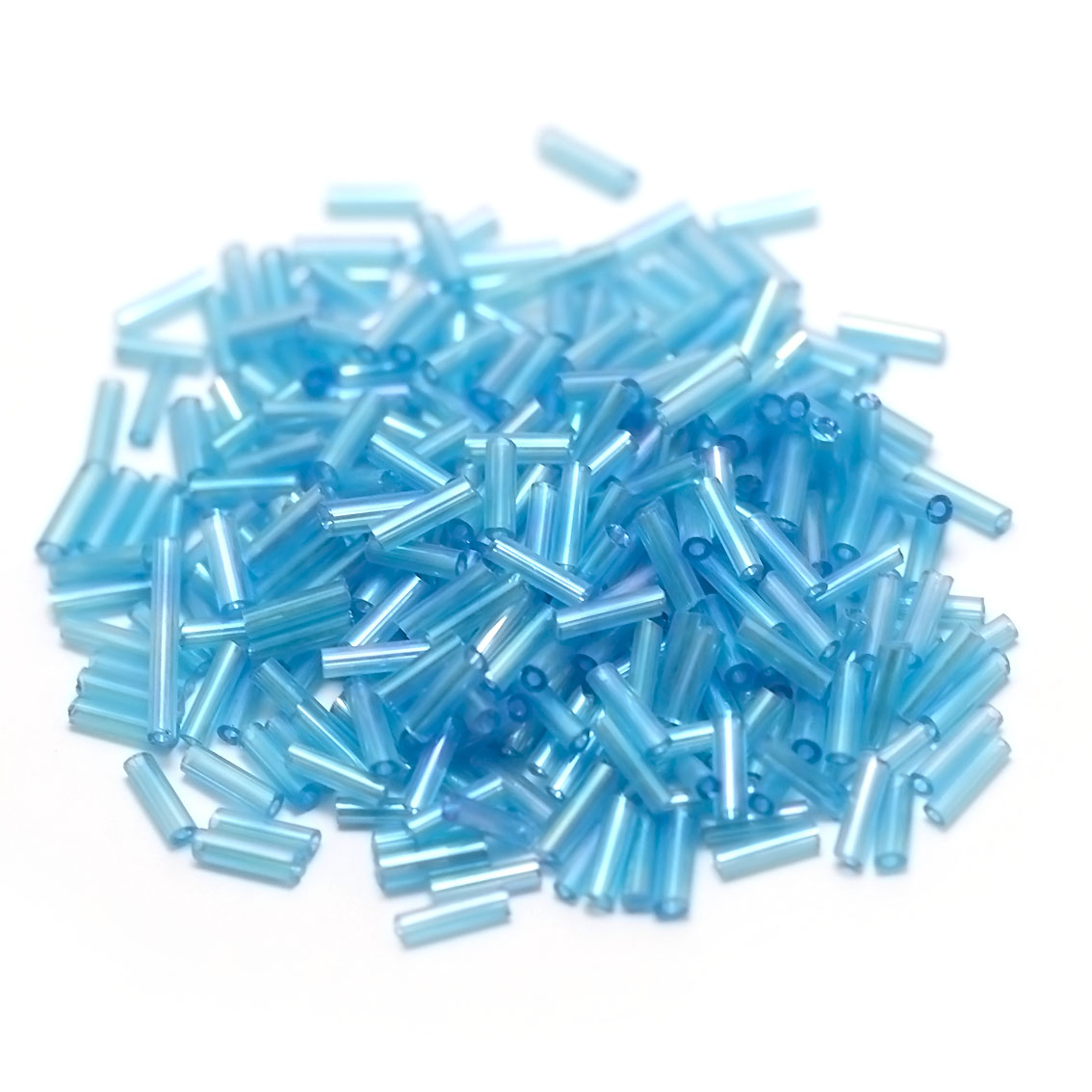 20g perles de rocailles tube  6x2mm en verre, bleu ciel translucide irisé