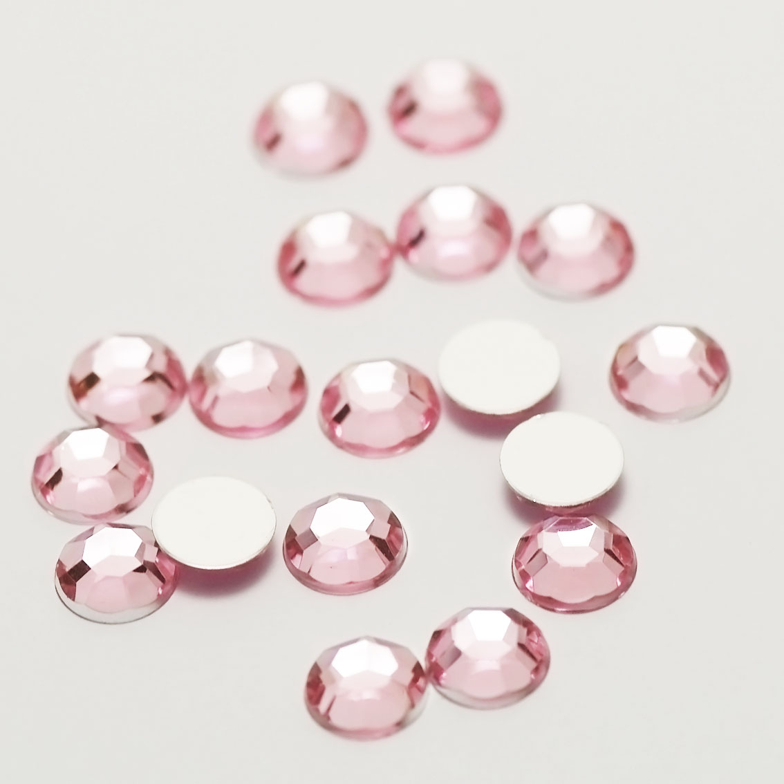 20 perles strass en verre à coller dôme 10 mm, rose