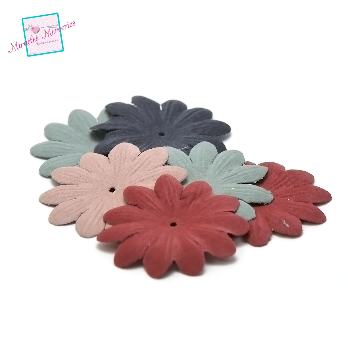 10 fleurs en simili cuir(aspect daim) 58 mm,assortiment de couleur