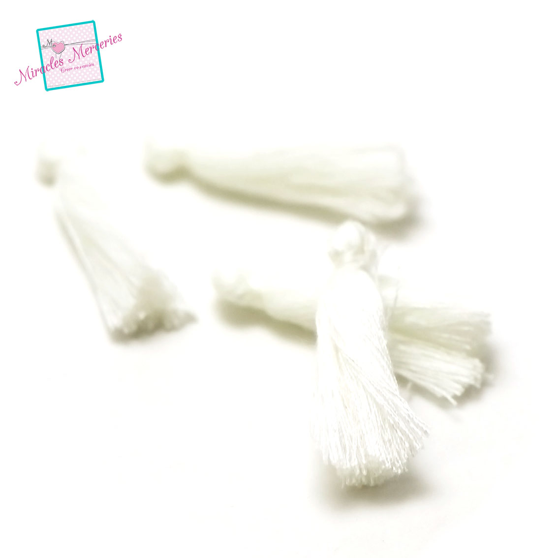 10 pompons en fil de coton 32 mm,blanc