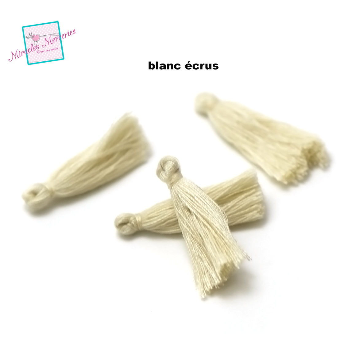 Lot De 10 Pompons En Acrylique Blanc Fait Main - Diamètre 4 Cm - Décoration DIY, Tricot, Loisirs Créatifs