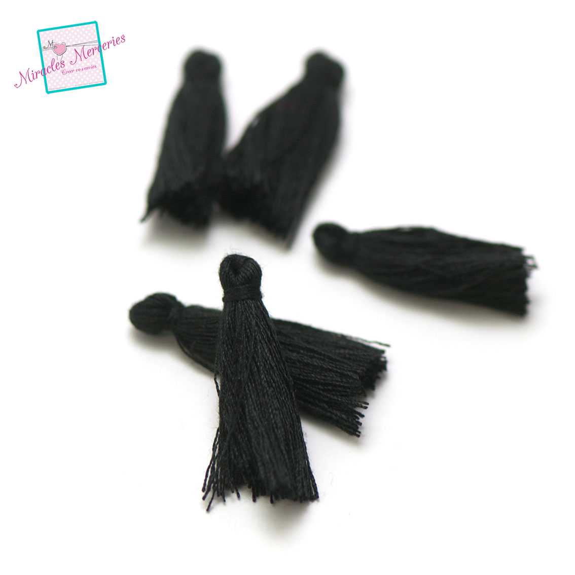 10 pompons en fil de coton 32 mm,noir