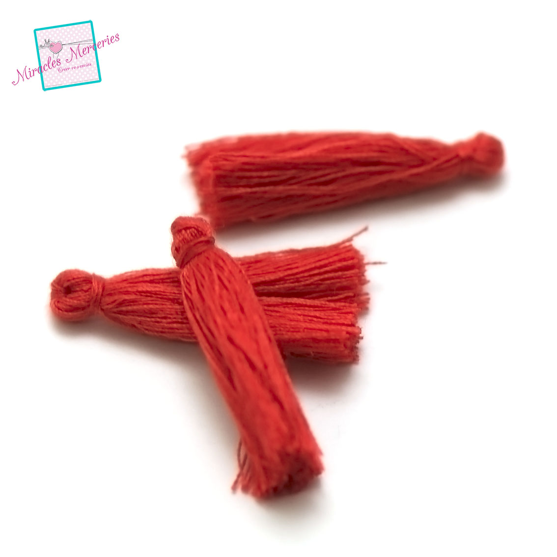 10 pompons en fil de coton 32 mm,rouge