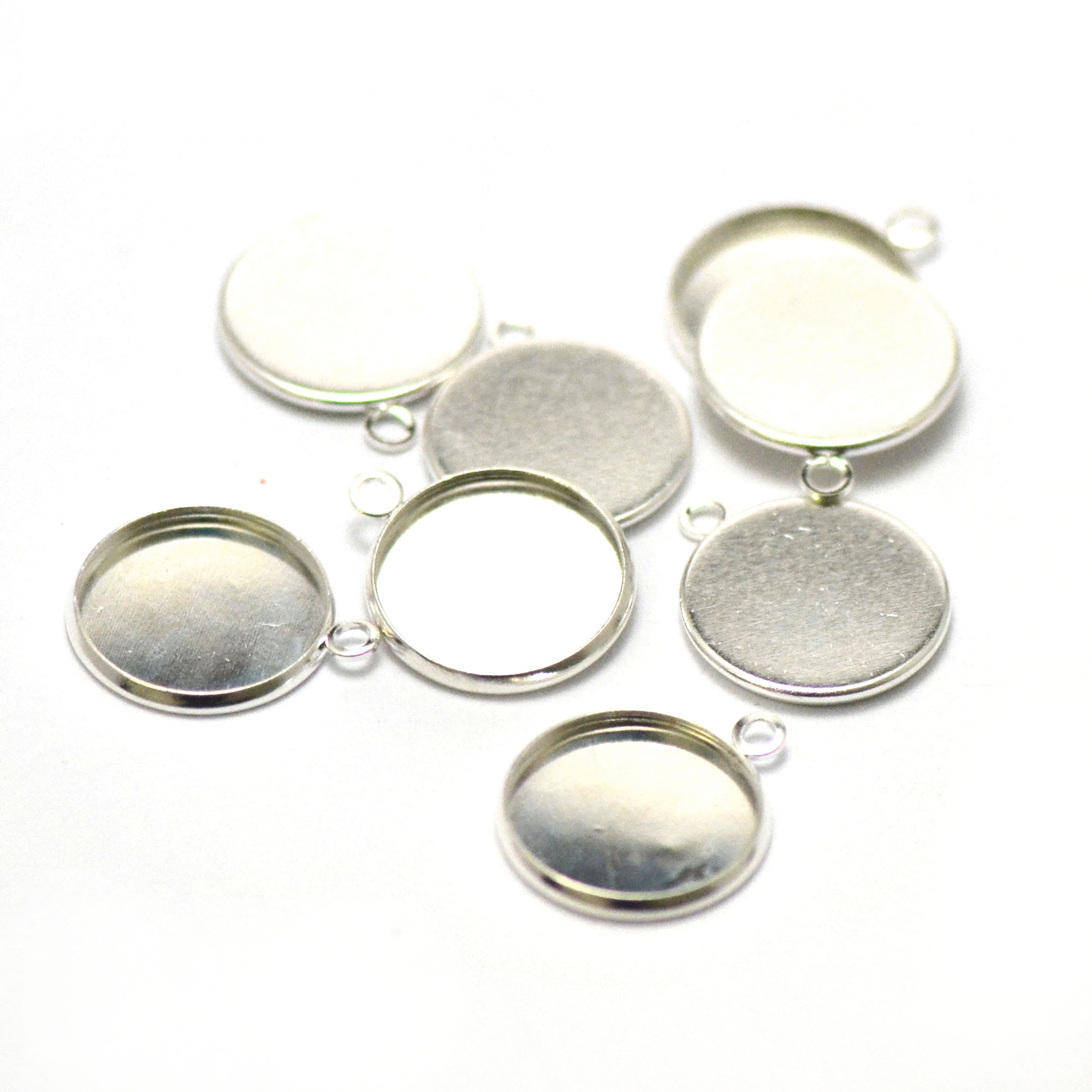 10 supports cabochon pendentif ronde 16 mm, argenté clair