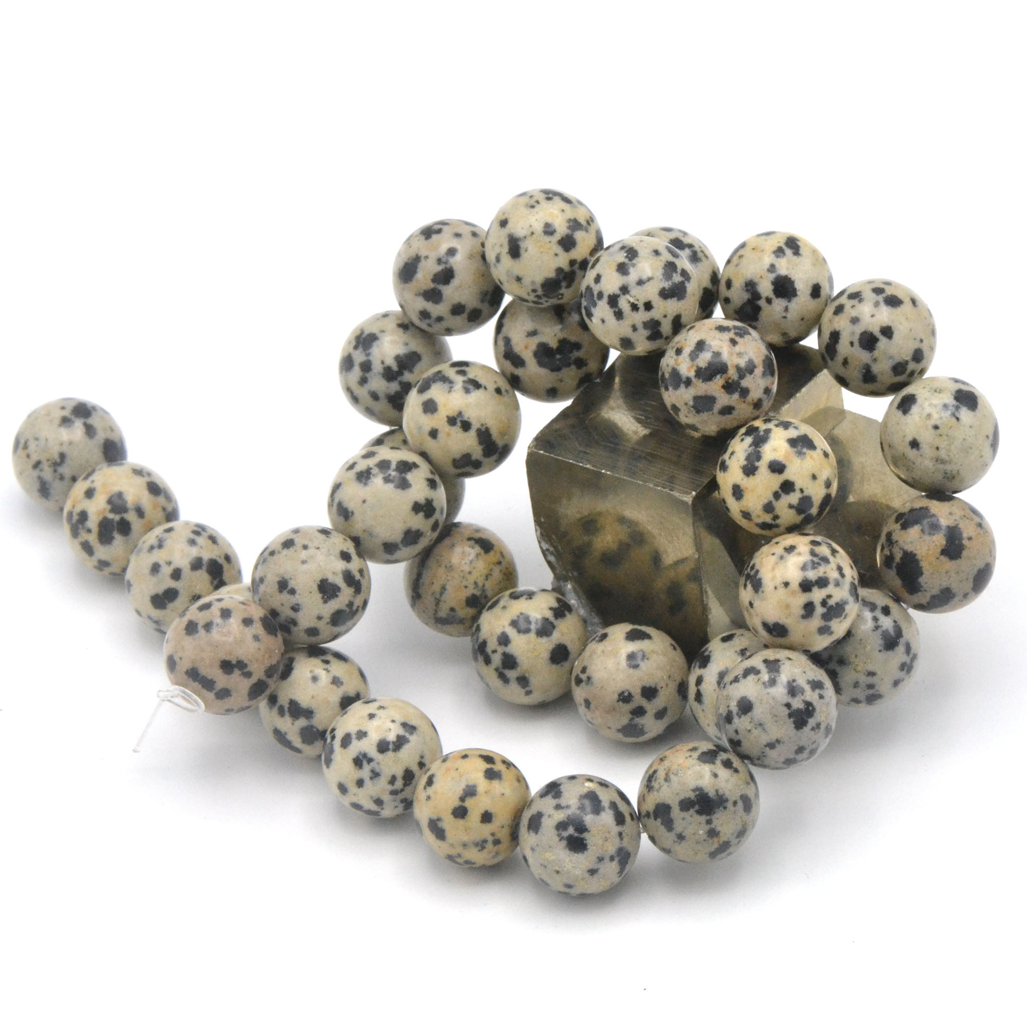 fil de 39 cm 32 perles de jaspe dalmatien ronde 12 mm, pierre naturelle