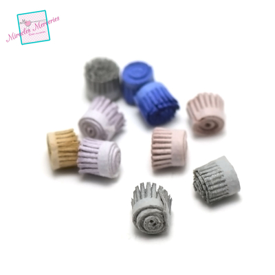mini pompon