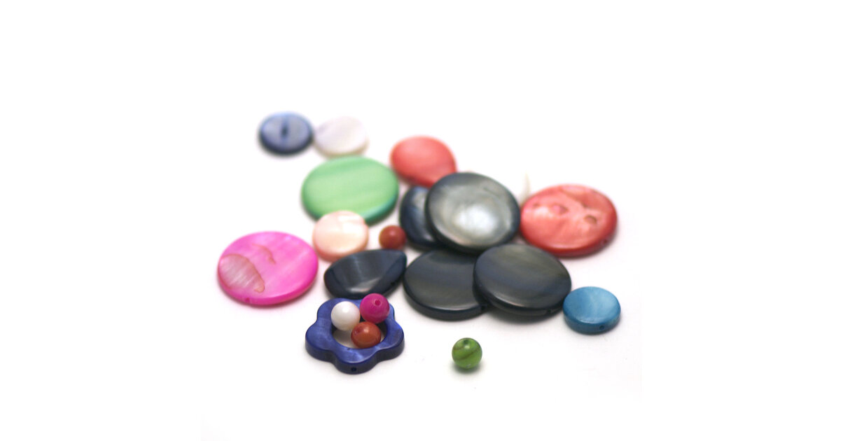 Broche Vintage Pomme En Perles De Nacre - Relief Couleur Or, Qualité 4486, Occasion