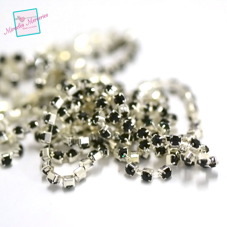 Peigne Ornemental Doré Avec Strass Et Cabochon Vert émeraude - Style Diadème/bibi - Occasion - Personnage E.T.