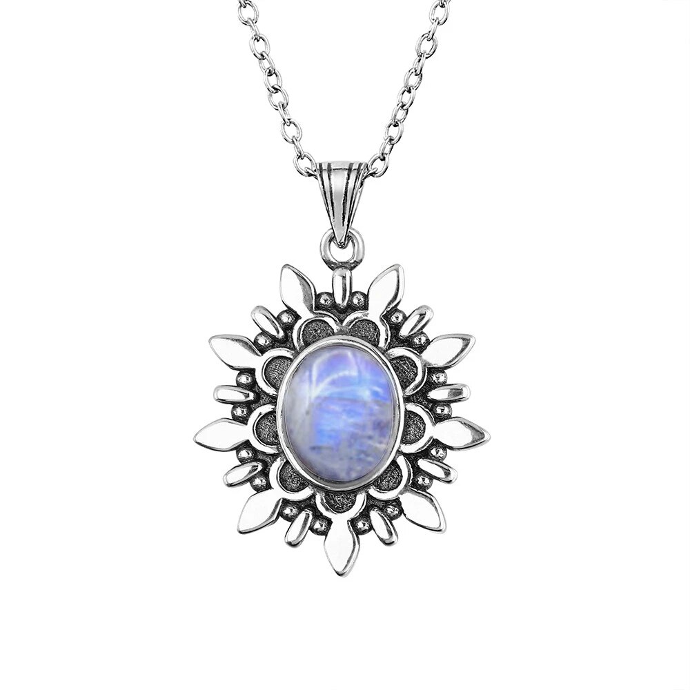 Collier en Argent Tibétain et Pierre de Lune Médaillon