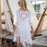 Robe de Plage blanche Crochet et Pompons