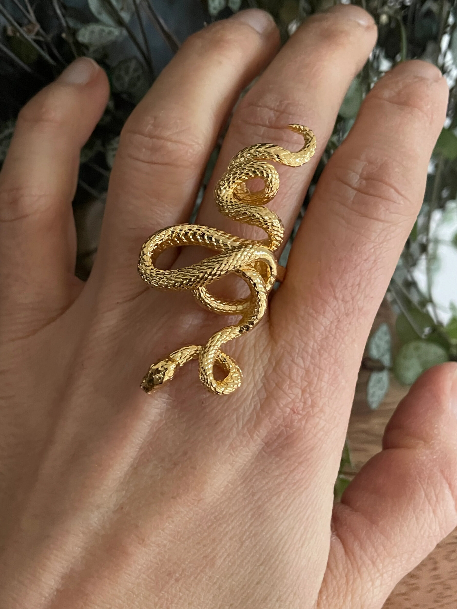 Bague Serpent Doré Lotta Djossou - vue 2