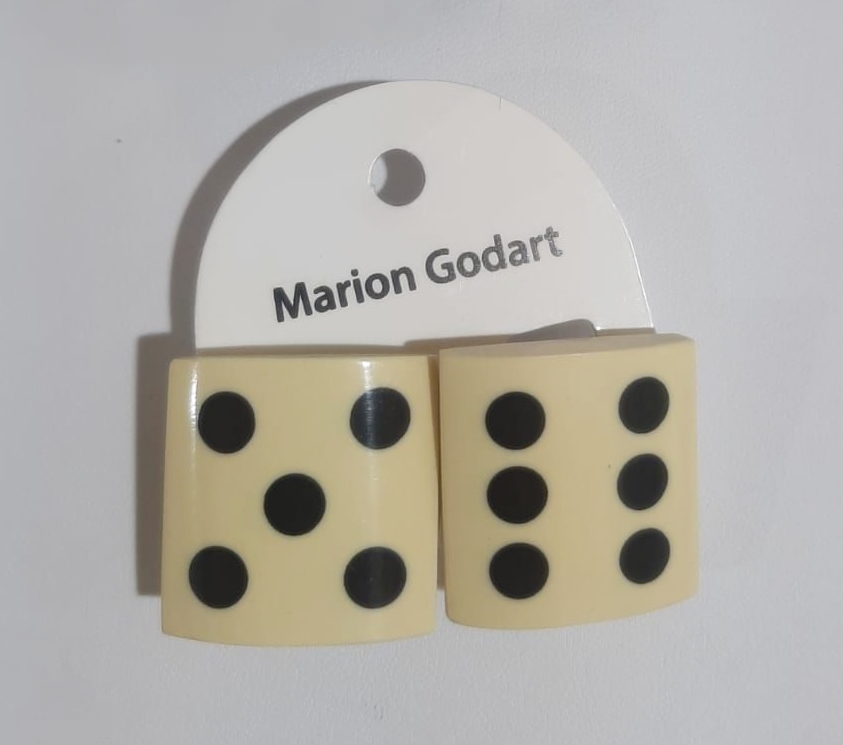 Boucles d\'oreilles domino fond blanc résine - Marion Godart