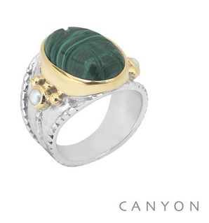 Bague en argent grand modèle scarabée malachite et 2 perles blanches - Canyon r5244