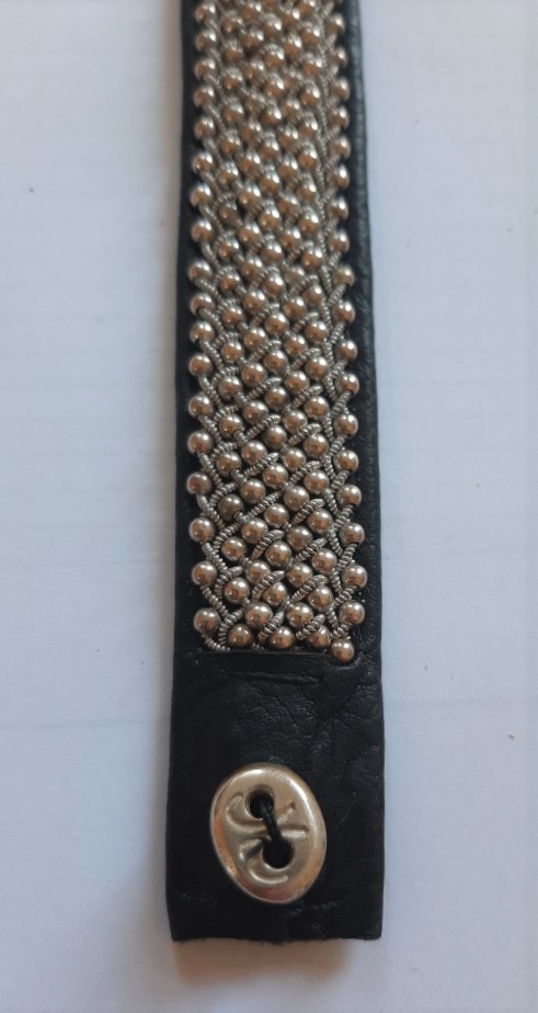 Bracelet GLAMOR collection pearls - cuir naturel de renne et fils dargent - Hanna Wallmark 3 199