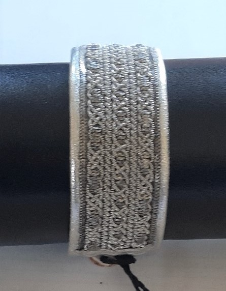 Bracelet ORION collection nocturne - cuir naturel de renne et fils d'argent - Hanna Wallmark 1 180 cuir argenté 18cm