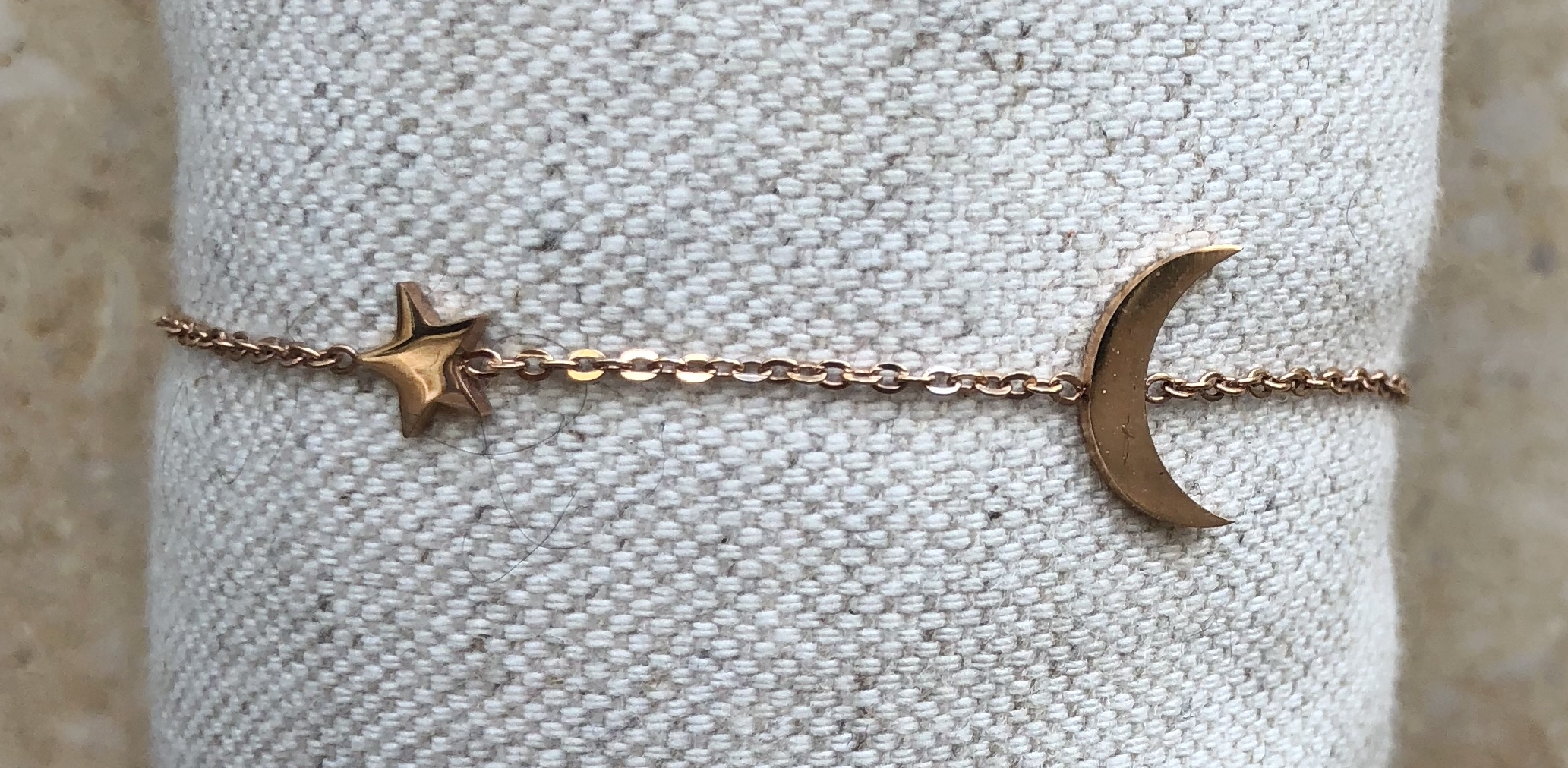 Bracelet  croissant étoile plaqué or chaine de sécurité