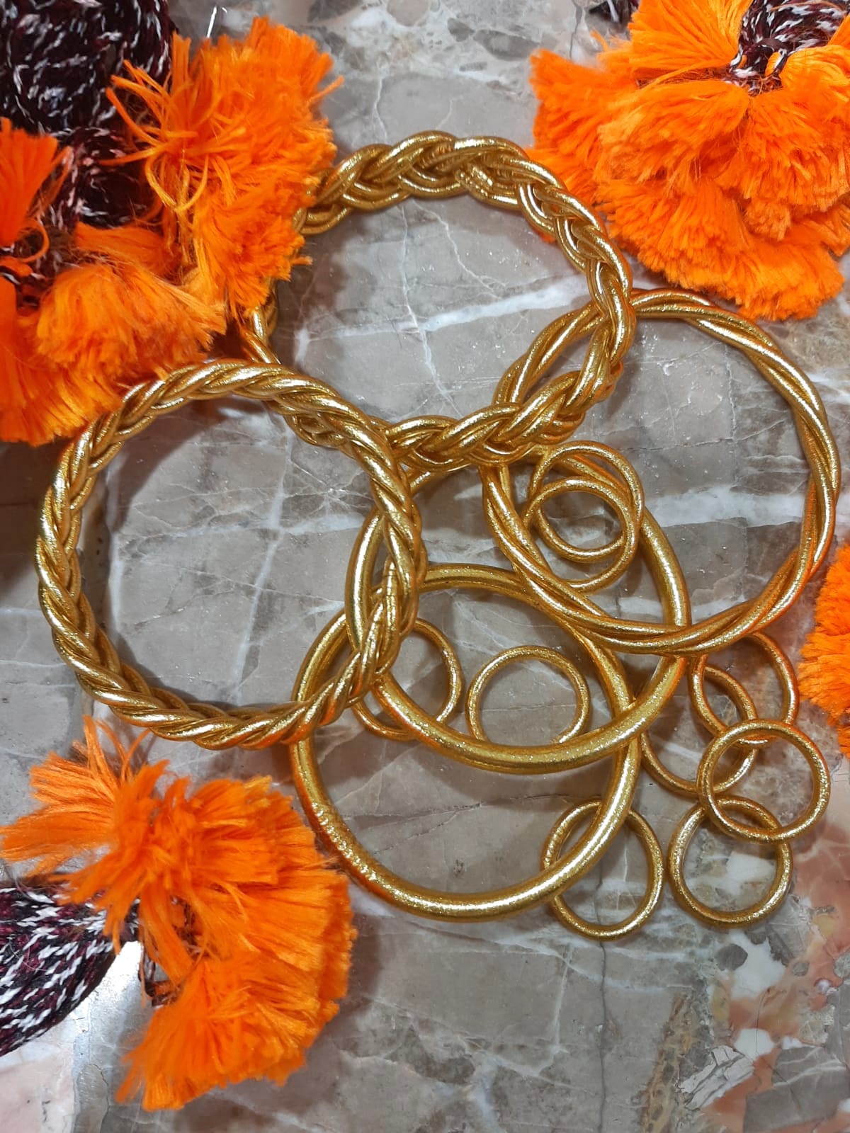 Bague anneau temple tibétain bouddhiste poudre d’or et huile dans tube scellé - La Belle Simone Bijoux 3