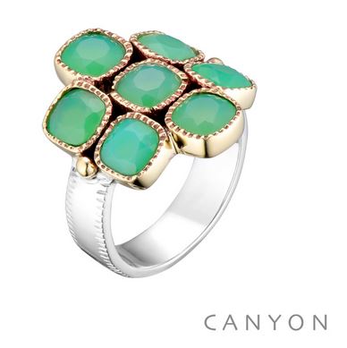 Bague argent et laiton composee d\'un anneau argent plat et de 7 carres de calcedoine chrysoprase sertis de laiton et de 2 petites boules de laiton - Canyon