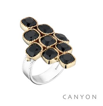 Bague argent et laiton composee d'un anneau argent plat et de 9 carres d'onyx noir sertis de laiton et de 2 petites boules de laiton - Canyon