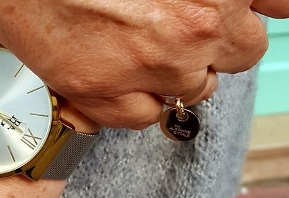 bague cercle plaque or reglable  LA BELLE SIMONE 55€ 2