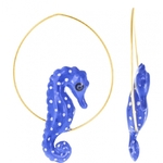 hippocampe BO Créoles hippocampe bleu NACH  66.00€ - Figurine en Porcelaine peinte à la main - Laiton doré - Taille de la créole 3,5cm X 2,8cm - Taille de la figurine 3cm X 1,4cm