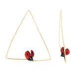 Coccinelle BO Créoles Triangle Coccinelle  NACH 66.00€  - Figurine en Porcelaine peinte à la main - Laiton flash or