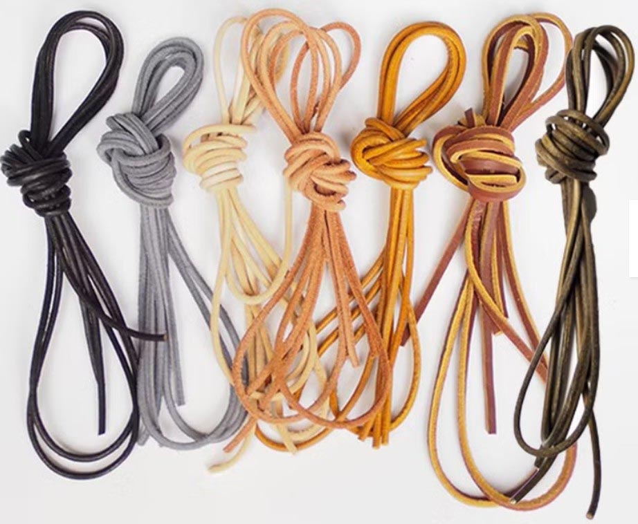 Lacets cuir - Bouton de col