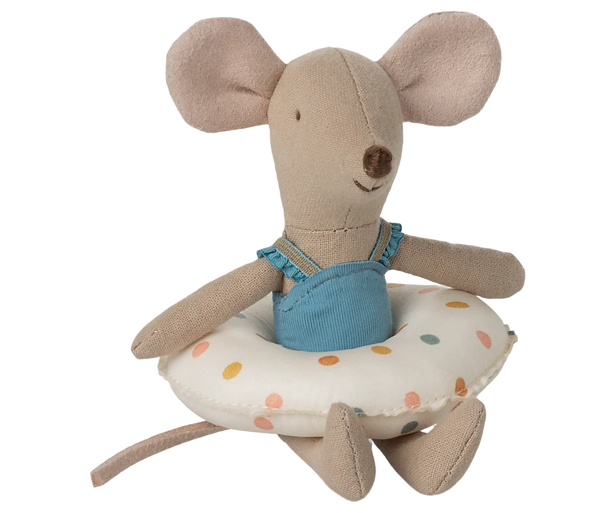 Maileg_little_sister_beach_mouse_blue_swimsuit.webp
