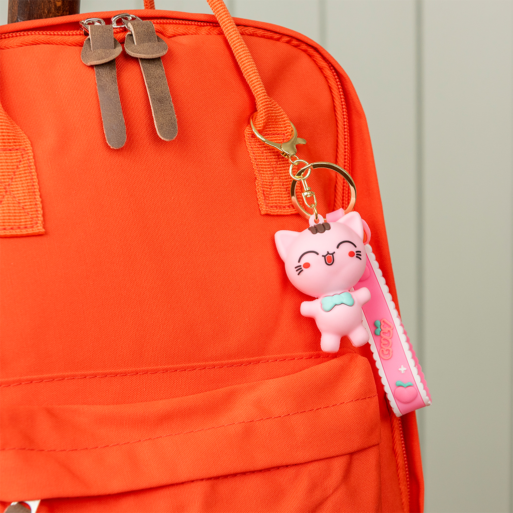 31368-keychain-bag-charm-cat_lifestyle