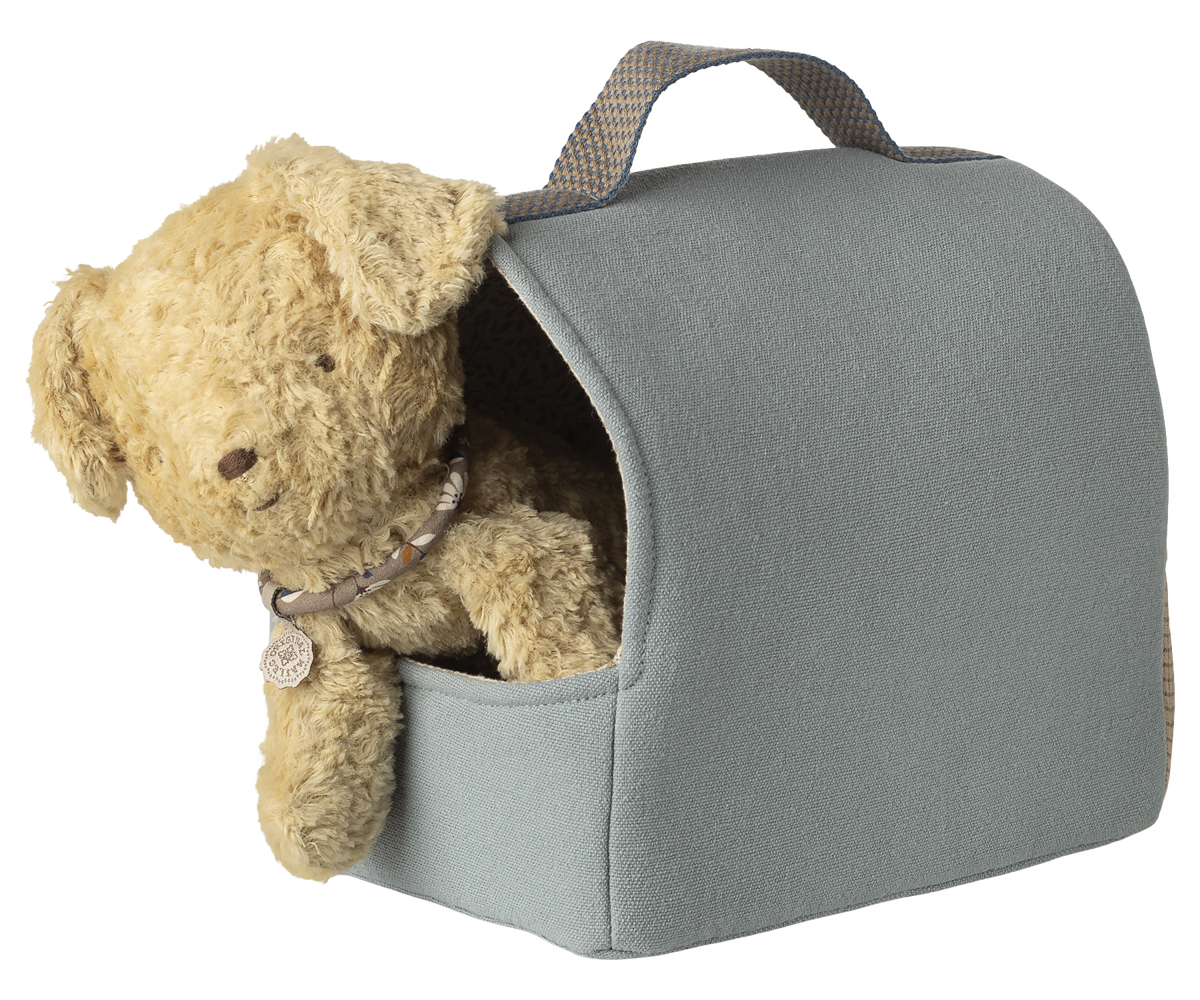 COLOURBOX69925154
