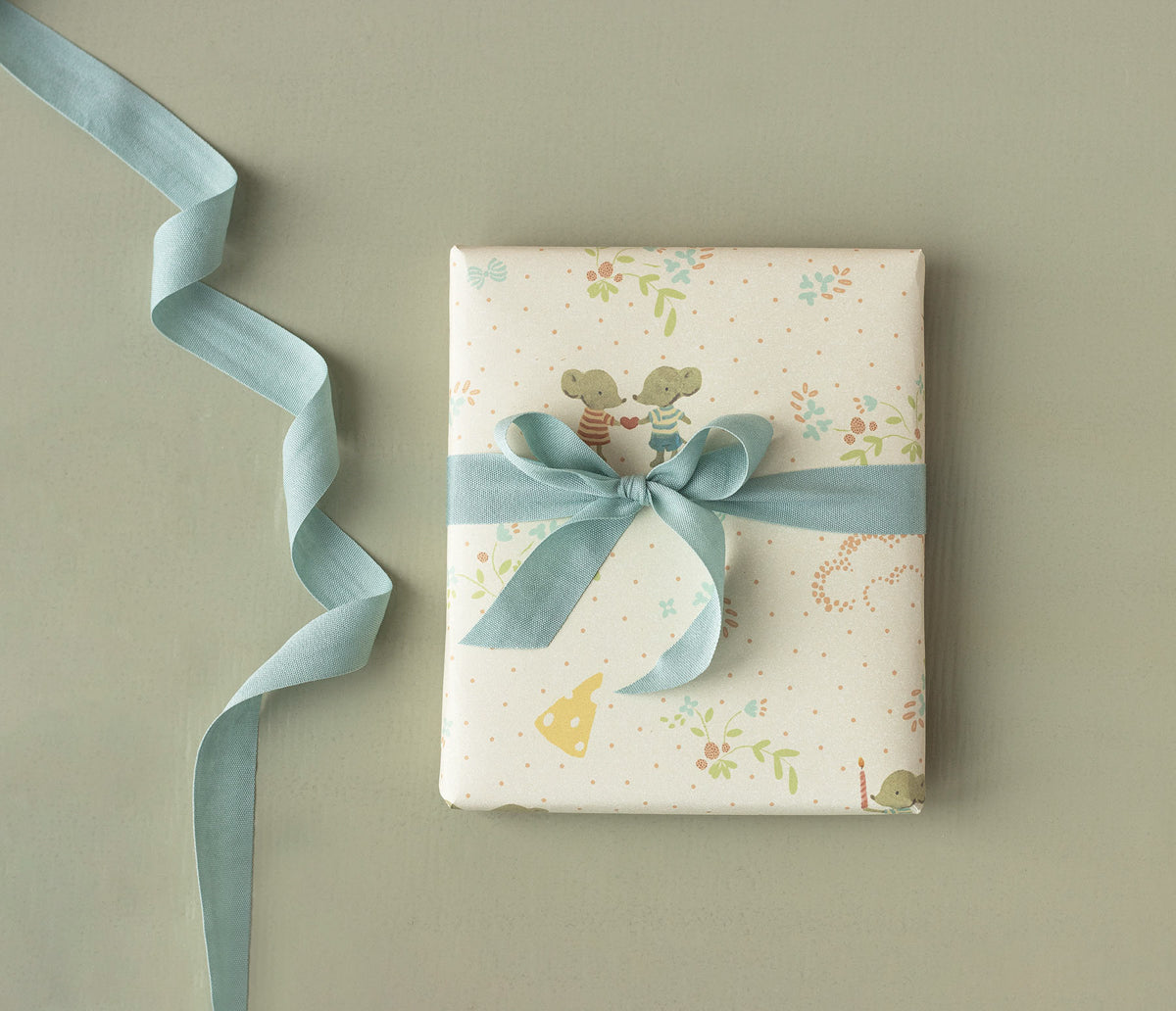 COLOURBOX70291166