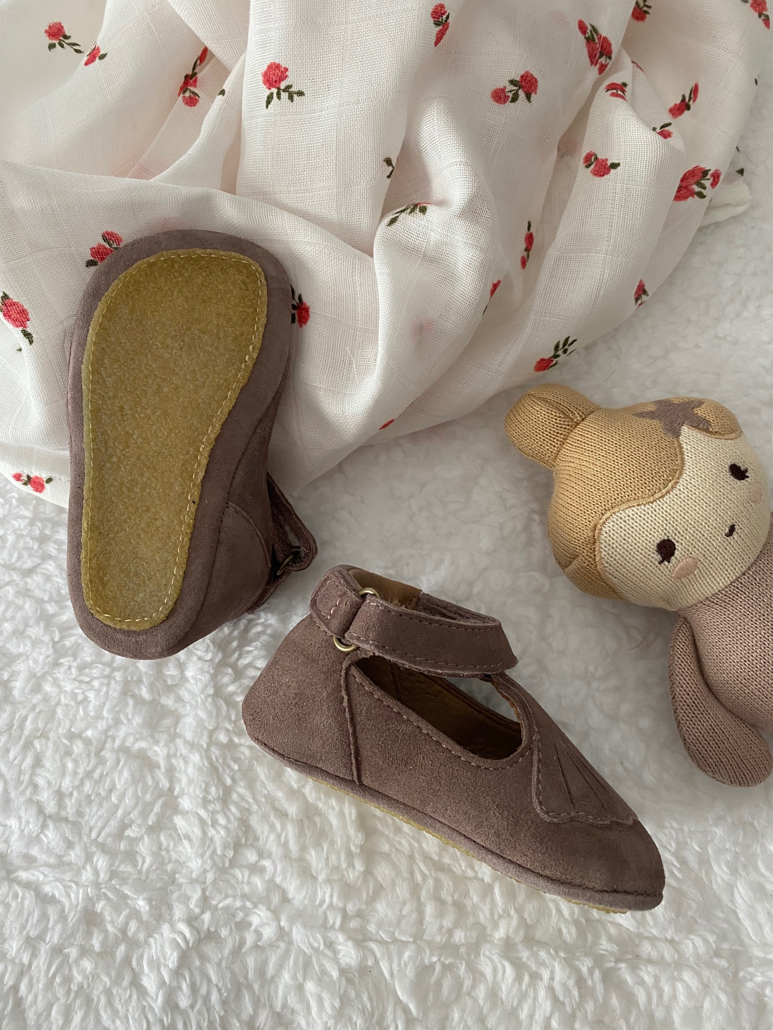 Chaussons peluche Angel • Chaussons Univers