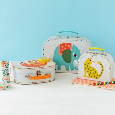 29268-wild-wonders-cases-set-3_lifestyle