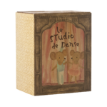COLOURBOX68267947