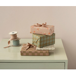 COLOURBOX70291174