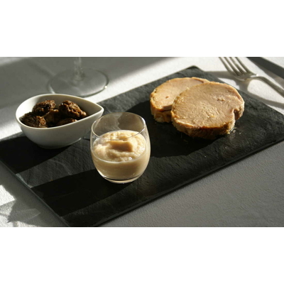 Rôti de porc fermier confit à la graisse de canard, morilles et purée fine bio navet miel