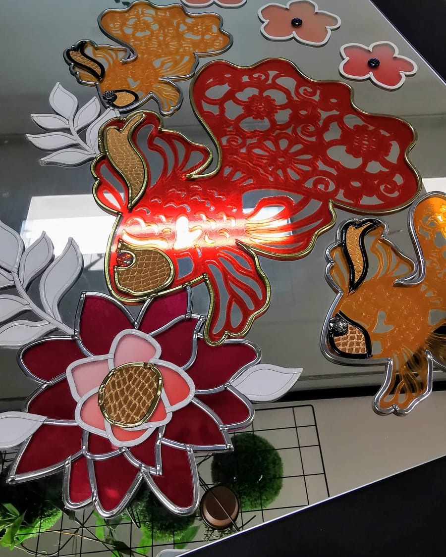 Décoration SGO carpe chinoise, décoration asiatique sur miroir KCSGO006c_150€