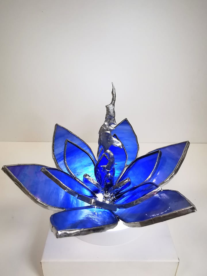 Les Iréelles, fleur de verre KSU009_95€