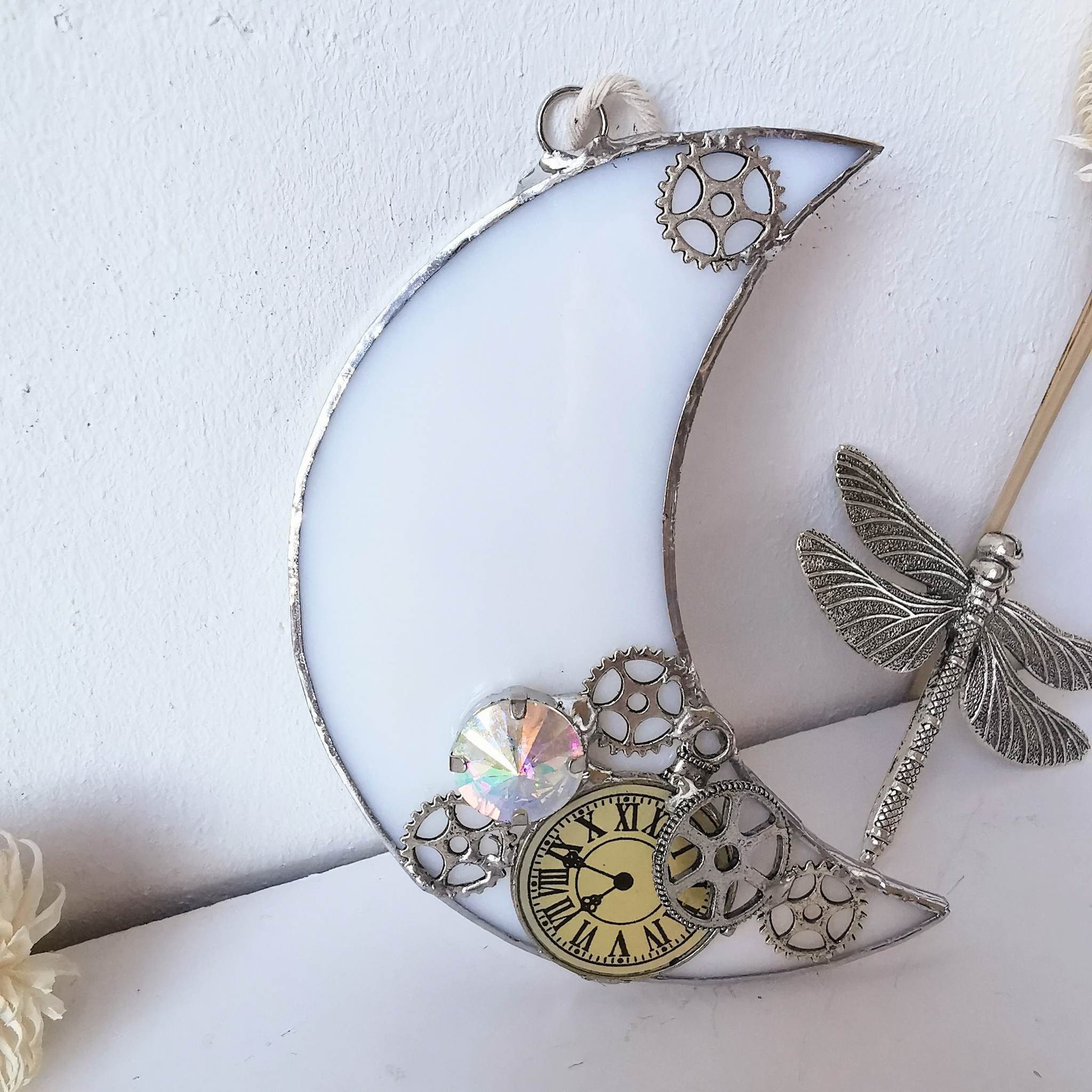 Suspension vitrail lune steampunk FOKC304b_25€