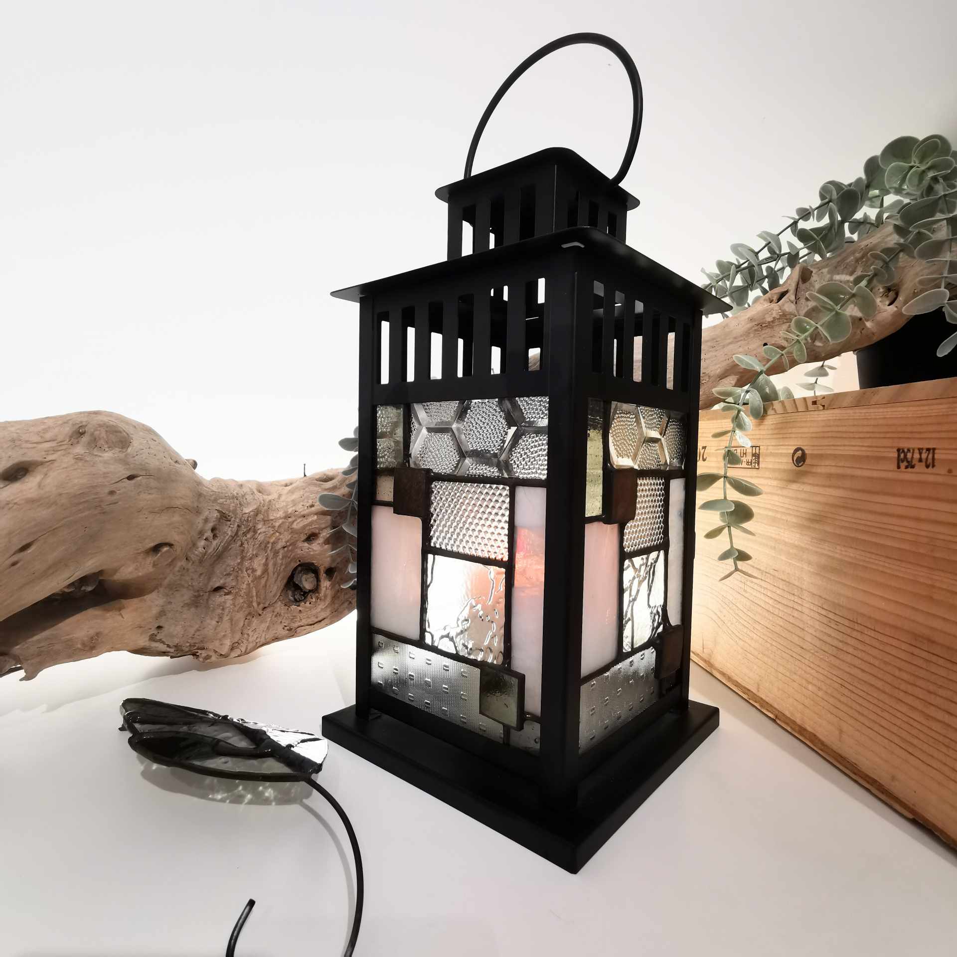 Lanterne métal noir vitrail FOKC545f_160€