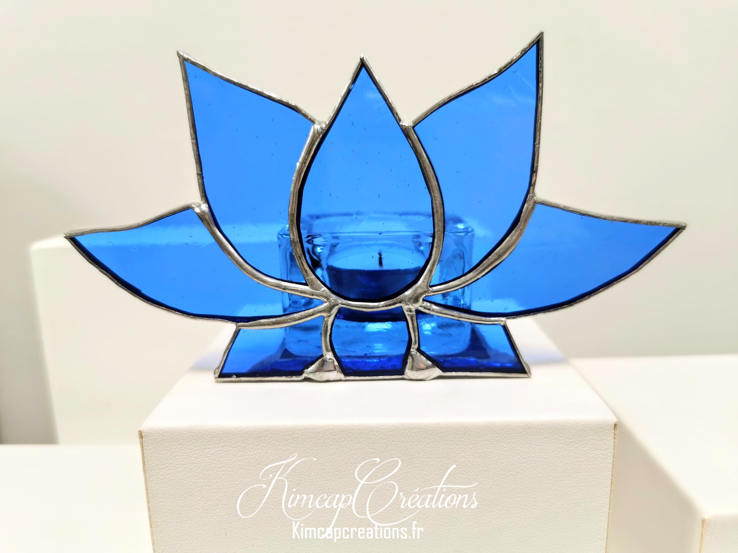 Photophore lotus bleu en verre, fait-main, décoration ambiance bougie FOKC089_36€