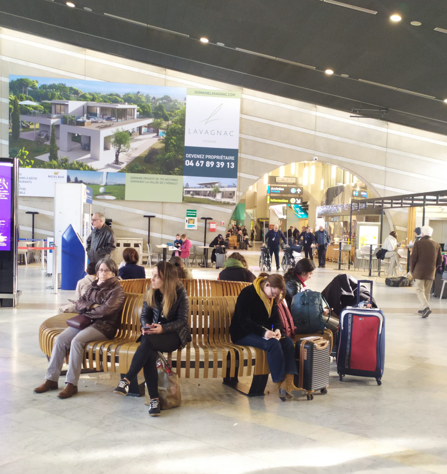banc bois banquette bois aeroport