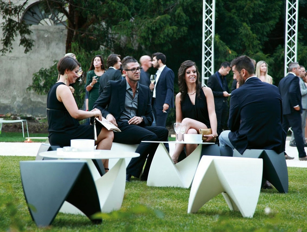 Table basse design TOOTH