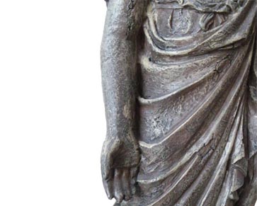 bouddha-debout-gautama-en-preche-605-318