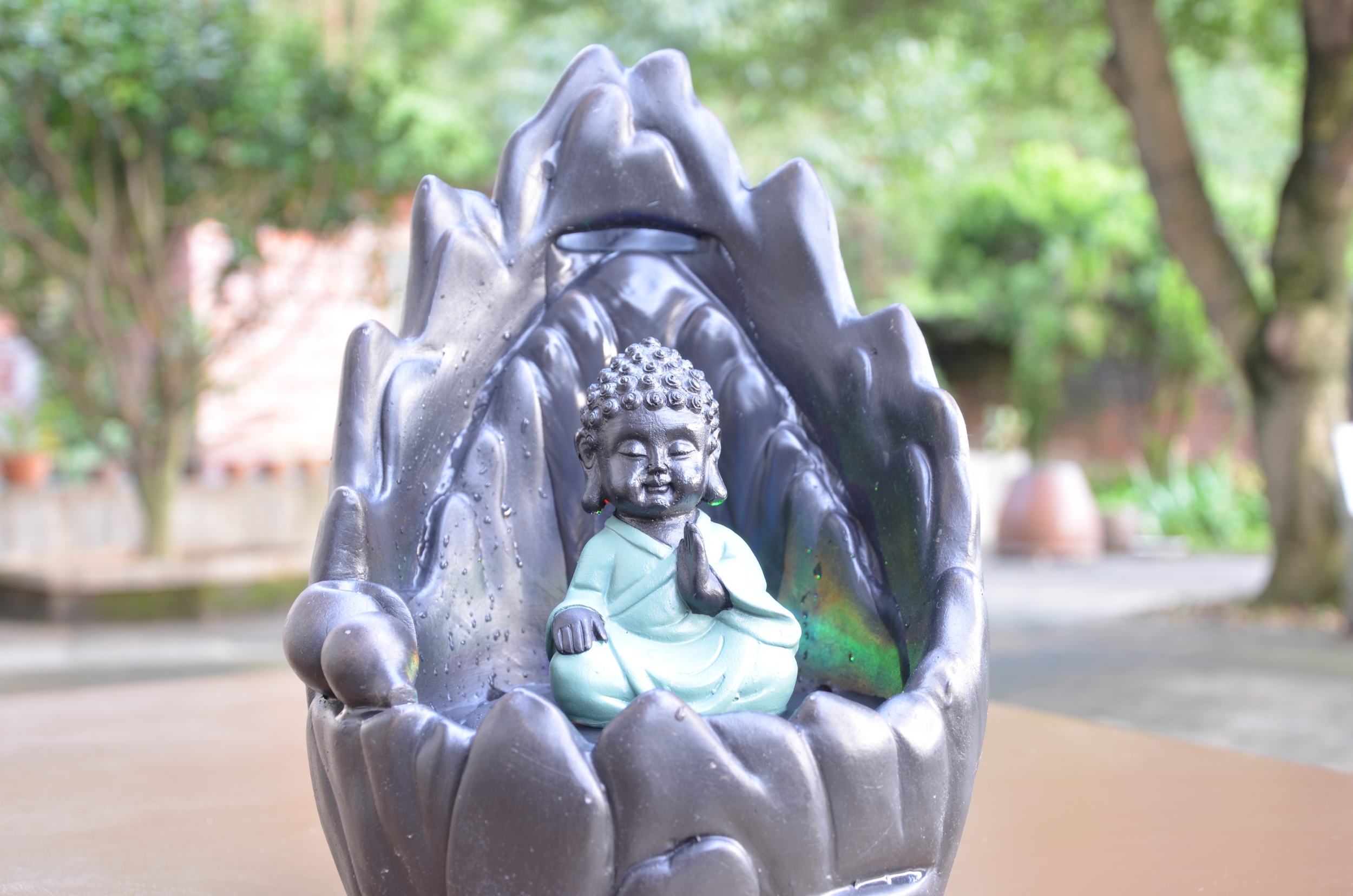 1.Fontaine bouddha 30 cm avec encens