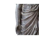 bouddha-debout-gautama-en-preche-605-318
