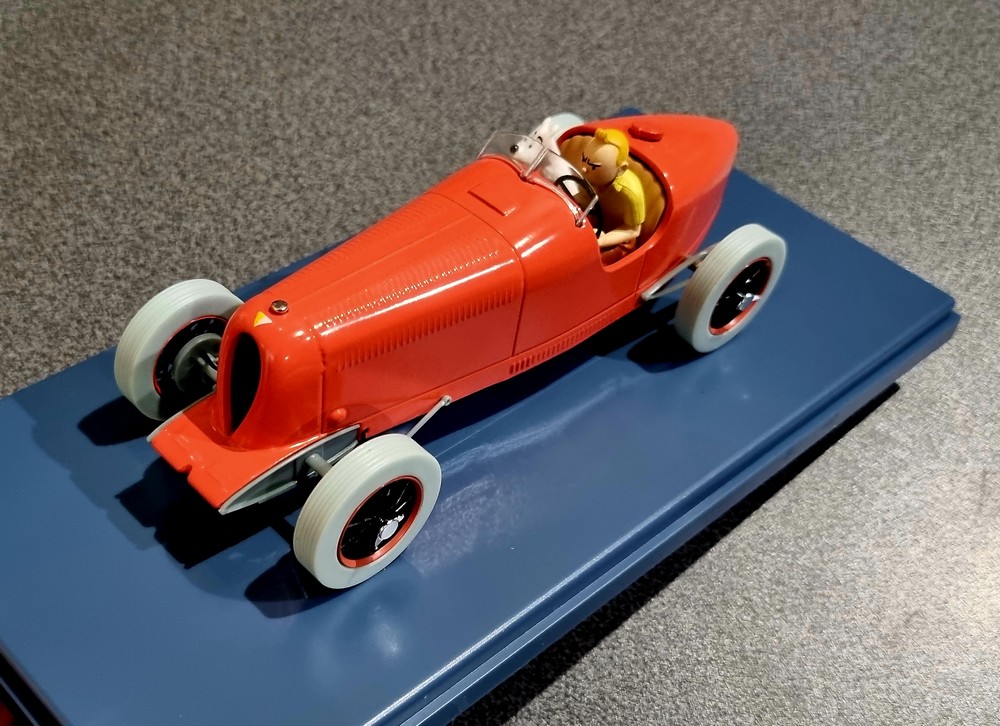 Voiture Tintin-Le Bolide rouge - Accueil