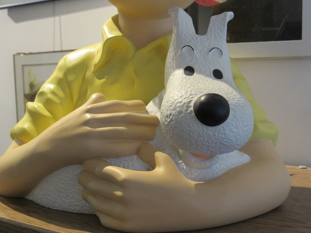 TINTIN MILOU LA VALISE Hergé Moulinsart Ils Arrivent Statue Amiens 80000