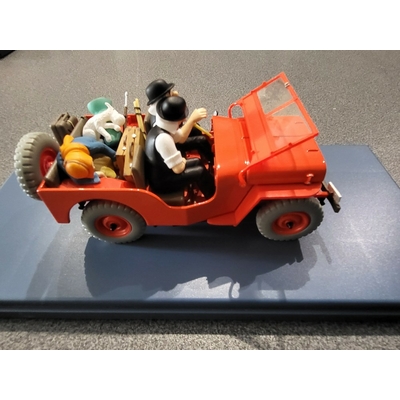 Hergé - voiture Tintin 1/24 - La jeep rouge